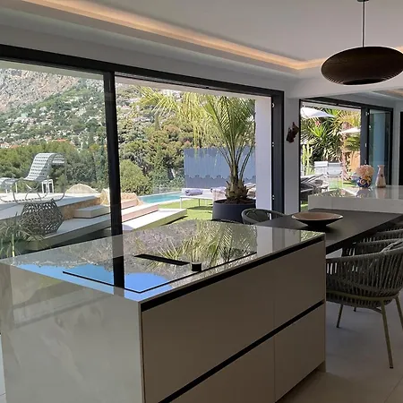 Smjestaj U Allesandru U Puli S Pogledom Na Apartment
