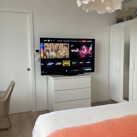 Smjestaj U Allesandru U Puli S Pogledom Na Apartment *