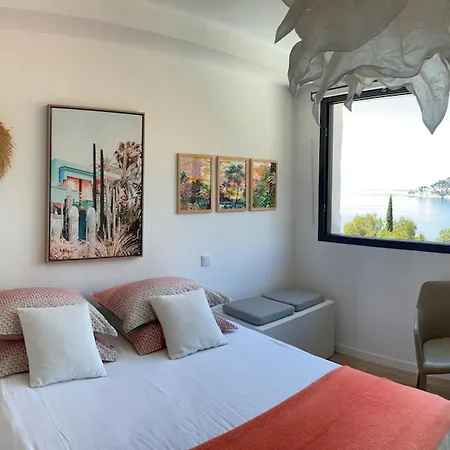 Apartment Smjestaj U Allesandru U Puli S Pogledom Na *