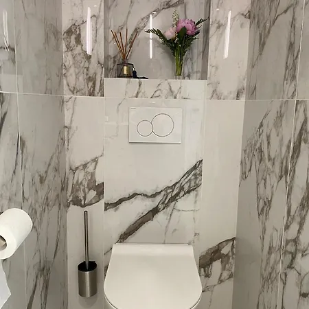 Apartment Smjestaj U Allesandru U Puli S Pogledom Na