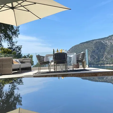 Apartment Smjestaj U Allesandru U Puli S Pogledom Na Pula