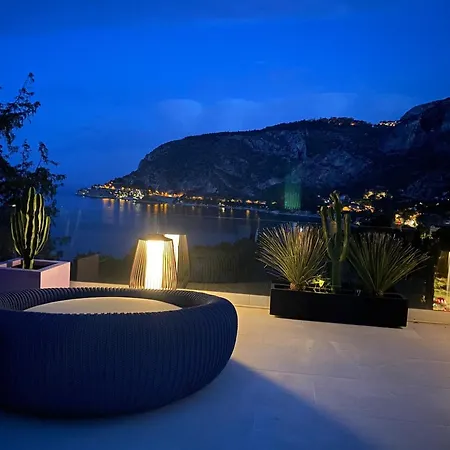 Apartment Smjestaj U Allesandru U Puli S Pogledom Na Pula