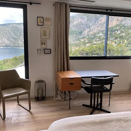 Smjestaj U Allesandru U Puli S Pogledom Na * Pula